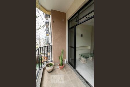 Varanda Sala de apartamento à venda com 2 quartos, 60m² em Santa Rosa, Niterói