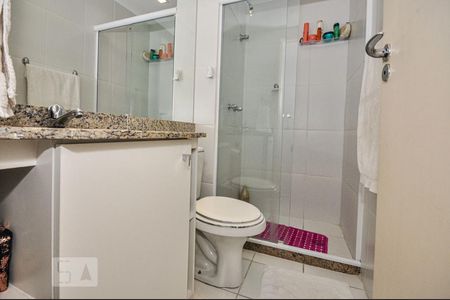 Apartamento à venda com 70m², 3 quartos e 1 vagaBanheiro Social