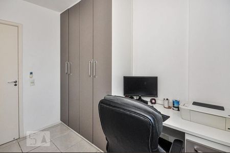 Apartamento à venda com 70m², 3 quartos e 1 vagaQuarto 2