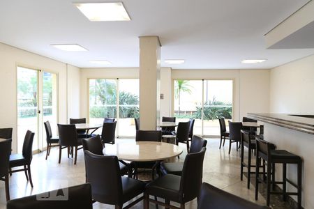 Apartamento à venda com 143m², 3 quartos e 4 vagasSalão de festas