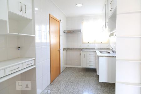 Apartamento à venda com 143m², 3 quartos e 4 vagasCozinha
