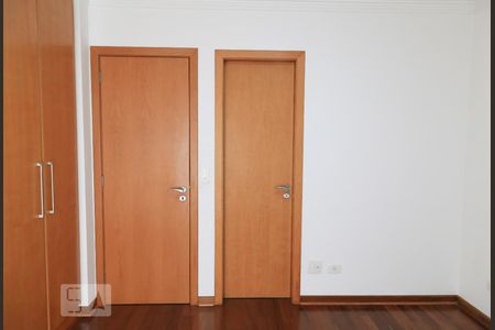 Apartamento à venda com 143m², 3 quartos e 4 vagasSuíte 1
