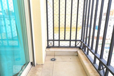 Apartamento à venda com 143m², 3 quartos e 4 vagasVaranda