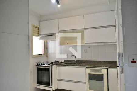 Apartamento à venda com 96m², 2 quartos e 2 vagasCozinha
