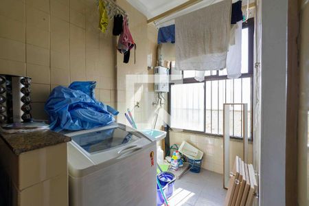 Apartamento à venda com 150m², 2 quartos e 3 vagas Apartamento à venda com 150m², 2 quartos e 3 vagasÁrea de Serviço