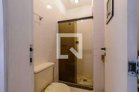 Apartamento à venda com 150m², 2 quartos e 3 vagas Apartamento à venda com 150m², 2 quartos e 3 vagasBanheiro