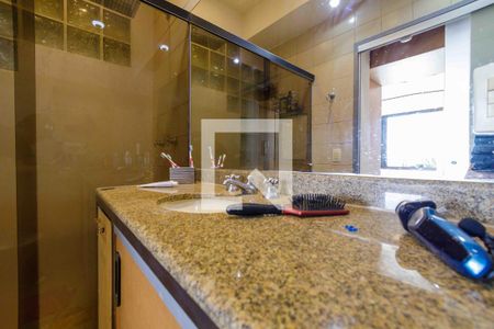 Apartamento à venda com 150m², 2 quartos e 3 vagas Apartamento à venda com 150m², 2 quartos e 3 vagasBanheiro Suíte