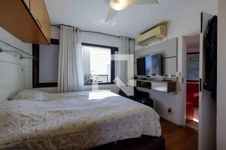 Apartamento à venda com 150m², 2 quartos e 3 vagas Apartamento à venda com 150m², 2 quartos e 3 vagasSuíte