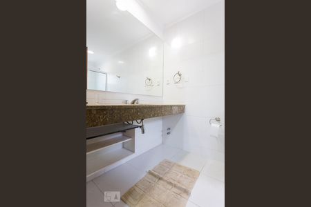Apartamento à venda com 49m², 1 quarto e 1 vaga Apartamento à venda com 49m², 1 quarto e 1 vagaBanheiro Suíte