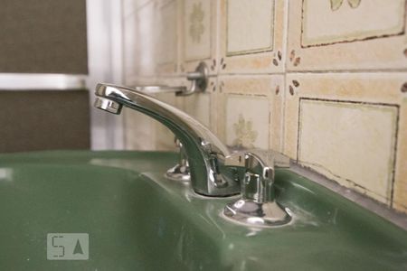 Apartamento à venda com 103m², 4 quartos e 1 vagaTorneiras pia