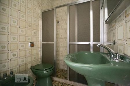 Apartamento à venda com 103m², 4 quartos e 1 vagaBanheiro suíte