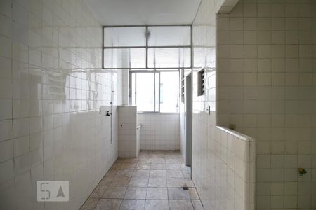 Apartamento à venda com 103m², 4 quartos e 1 vagaÁrea de serviço/Cozinha