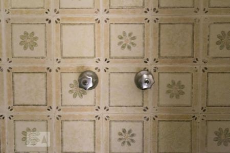 Apartamento à venda com 103m², 4 quartos e 1 vagaTorneiras box