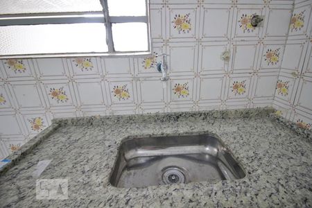 Casa para alugar com 80m², 2 quartos e 1 vagaPia