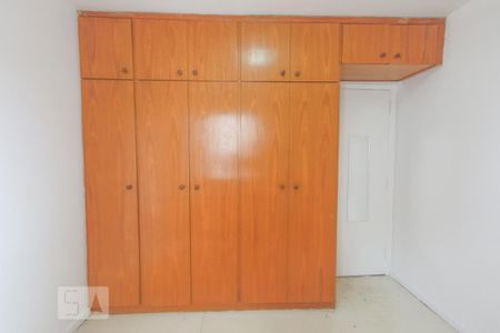 Apartamento para alugar com 90m², 3 quartos e 1 vagaQuarto 2 