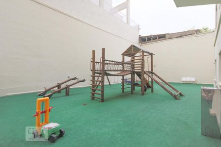 Playground  de apartamento para alugar com 3 quartos, 90m² em Vila Firmiano Pinto, São Paulo