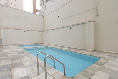 Piscina  de apartamento para alugar com 3 quartos, 90m² em Vila Firmiano Pinto, São Paulo