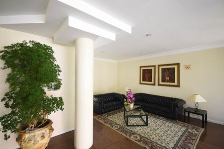 Apartamento à venda com 170m², 3 quartos e 3 vagas Apartamento à venda com 170m², 3 quartos e 3 vagasHall social