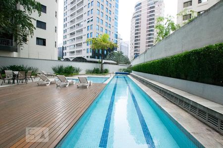 Apartamento para alugar com 97m², 1 quarto e 2 vagasPiscina