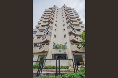 Apartamento para alugar com 100m², 3 quartos e 2 vagasFachada