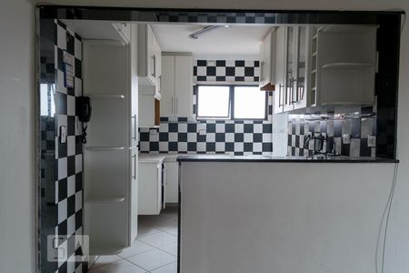 Cozinha de apartamento à venda com 3 quartos, 64m² em Vila Moraes, São Paulo