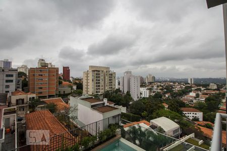 Varanda vista de kitnet/studio à venda com 1 quarto, 36m² em Sumarezinho, São Paulo