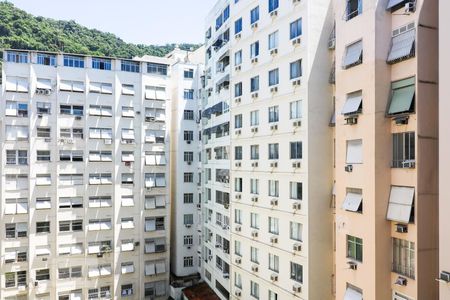 Vista da Sala de apartamento à venda com 3 quartos, 115m² em Copacabana, Rio de Janeiro