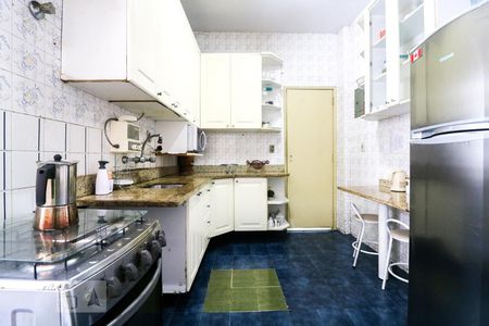 Apartamento para alugar com 115m², 3 quartos e 1 vaga Apartamento para alugar com 115m², 3 quartos e 1 vagaCozinha