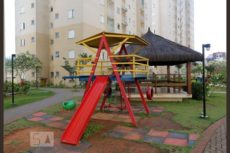 Playground de apartamento à venda com 3 quartos, 68m² em Jardim Tupanci, Barueri