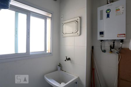 Área de Serviço de apartamento à venda com 3 quartos, 68m² em Jardim Tupanci, Barueri