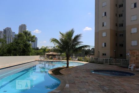 Piscina de apartamento à venda com 3 quartos, 68m² em Jardim Tupanci, Barueri