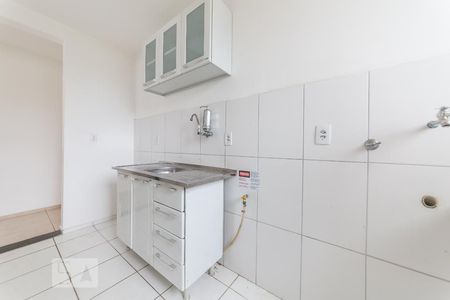 Cozinha de apartamento à venda com 2 quartos, 50m² em Loteamento Parque São Martinho, Campinas