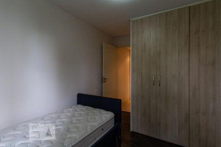 Quarto 1 de apartamento para alugar com 2 quartos, 68m² em Vila Suzana, São Paulo