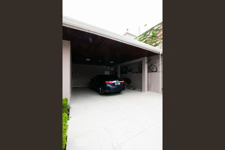Garagem de casa para alugar com 4 quartos, 280m² em Vila Clementino, São Paulo
