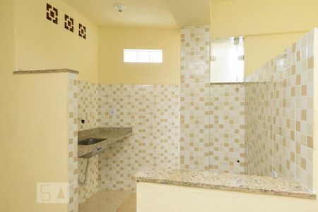 Cozinha de kitnet/studio para alugar com 1 quarto, 35m² em Icaraí, Niterói