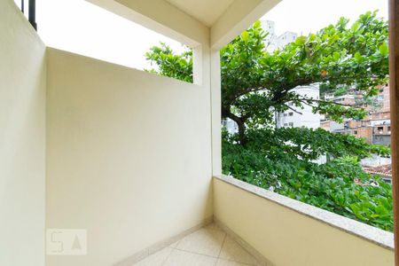 Varanda Kitnet de kitnet/studio para alugar com 1 quarto, 35m² em Icaraí, Niterói