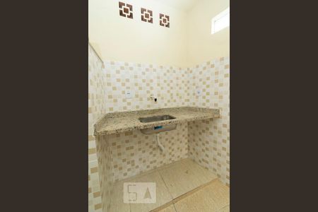 Cozinha de kitnet/studio para alugar com 1 quarto, 35m² em Icaraí, Niterói