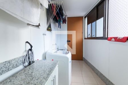 Apartamento à venda com 215m², 4 quartos e 4 vagasÁrea de Serviço