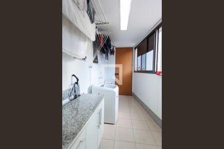 Apartamento à venda com 215m², 4 quartos e 4 vagasÁrea de Serviço