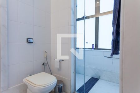 Apartamento à venda com 215m², 4 quartos e 4 vagasbanheiro semi suite