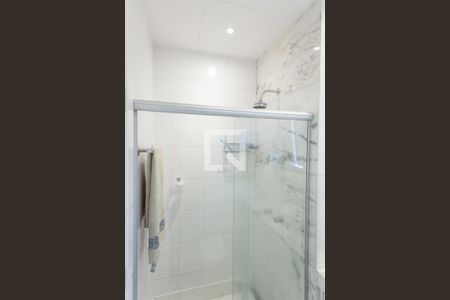 Apartamento à venda com 215m², 4 quartos e 4 vagasBanheiro da Suíte 1