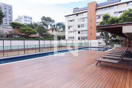 Apartamento à venda com 215m², 4 quartos e 4 vagasPiscina