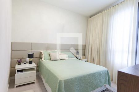 Apartamento à venda com 215m², 4 quartos e 4 vagassuite 2