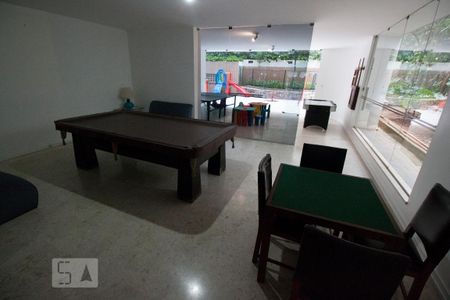 Sala de jogos de apartamento para alugar com 2 quartos, 55m² em Bela Vista, São Paulo