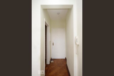 Hall de Entrada de apartamento para alugar com 1 quarto, 55m² em Bela Vista, São Paulo
