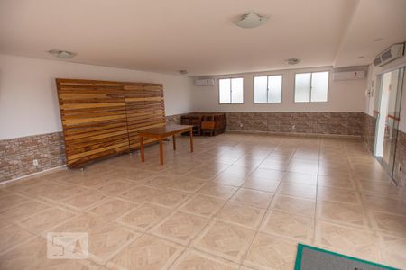 Apartamento à venda com 68m², 2 quartos e 1 vaga Apartamento à venda com 68m², 2 quartos e 1 vagaSalão de Festas