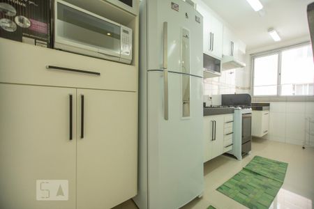 Cozinha  de apartamento à venda com 2 quartos, 68m² em Jardim Pacaembu, Jundiaí