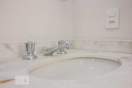 Apartamento para alugar com 69m², 3 quartos e 1 vagaBanheiro da Suíte  Quarto 3