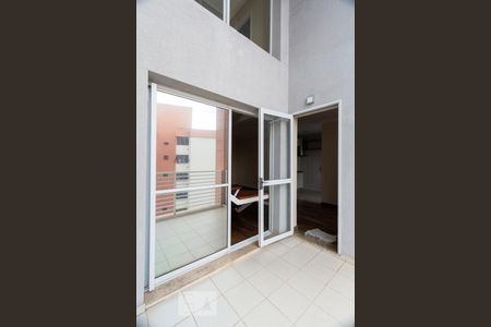 Varanda com churrasqueira de apartamento para alugar com 2 quartos, 78m² em Vila Guarani (z Sul), São Paulo