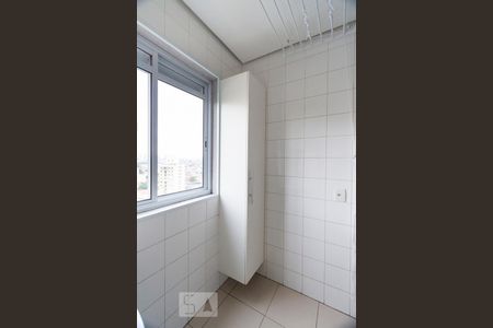 Área de serviço de apartamento para alugar com 2 quartos, 78m² em Vila Guarani (z Sul), São Paulo
